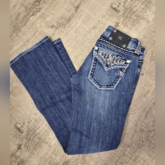 Miss Me Bootcut Jeans Size 26 Buckle Rhinestone Studded Pocket Y2K Size 26 - Picture 15 of 16
